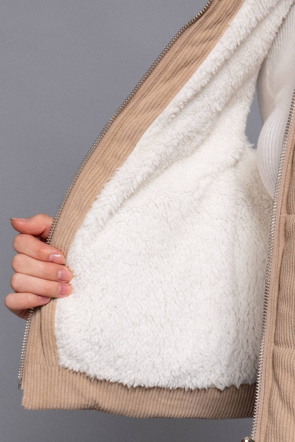 High Neck Inner Faux Fur Zip Up Corduroy Puffer Vest