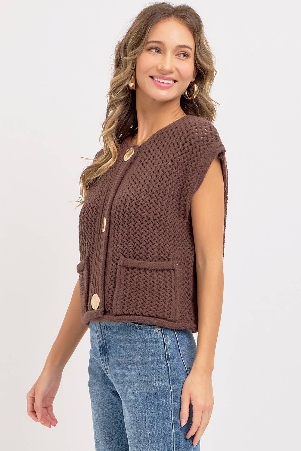 BUTTON CLOSURE  KNIT VEST TOP