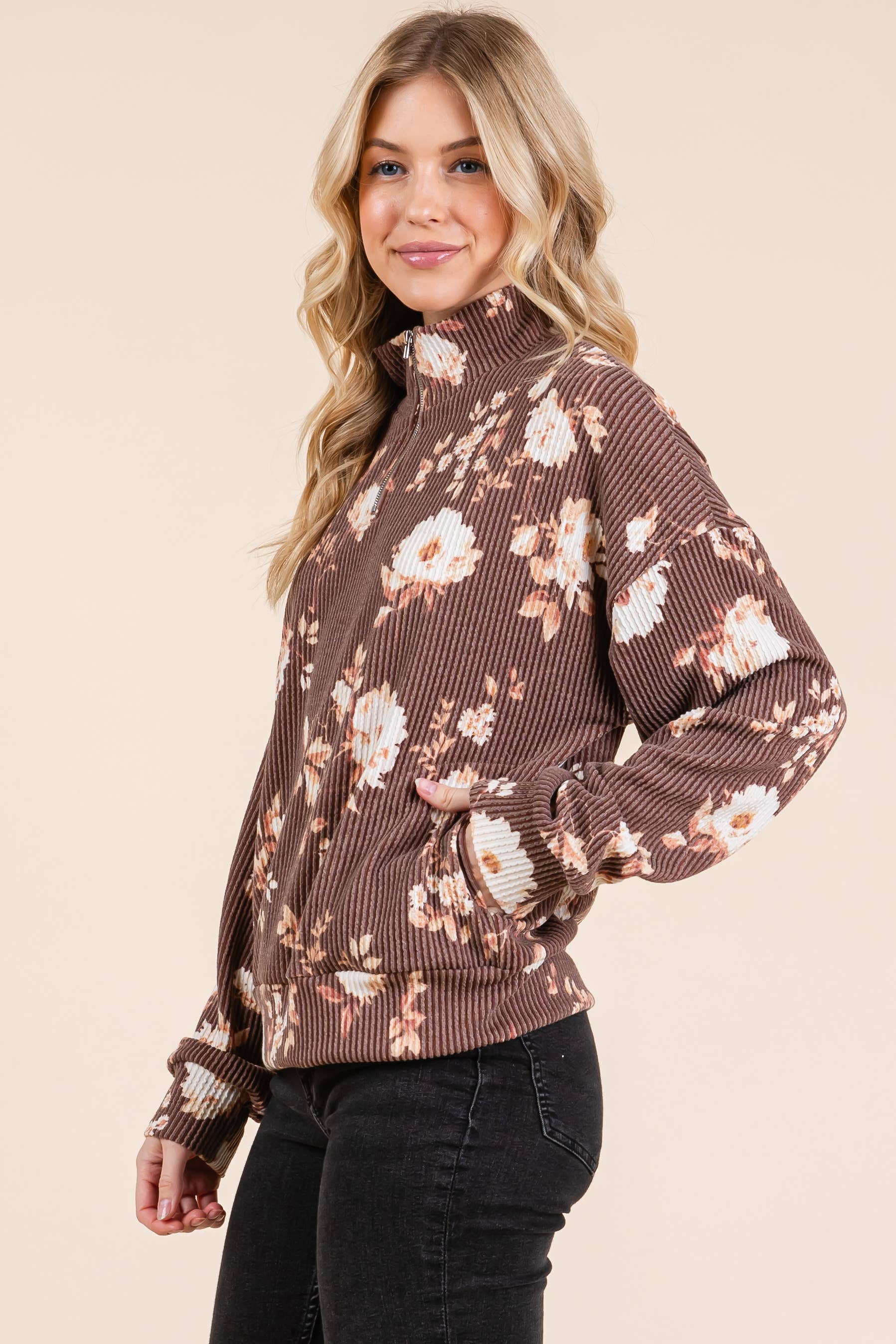 FLORAL 1/4 ZIP TOP