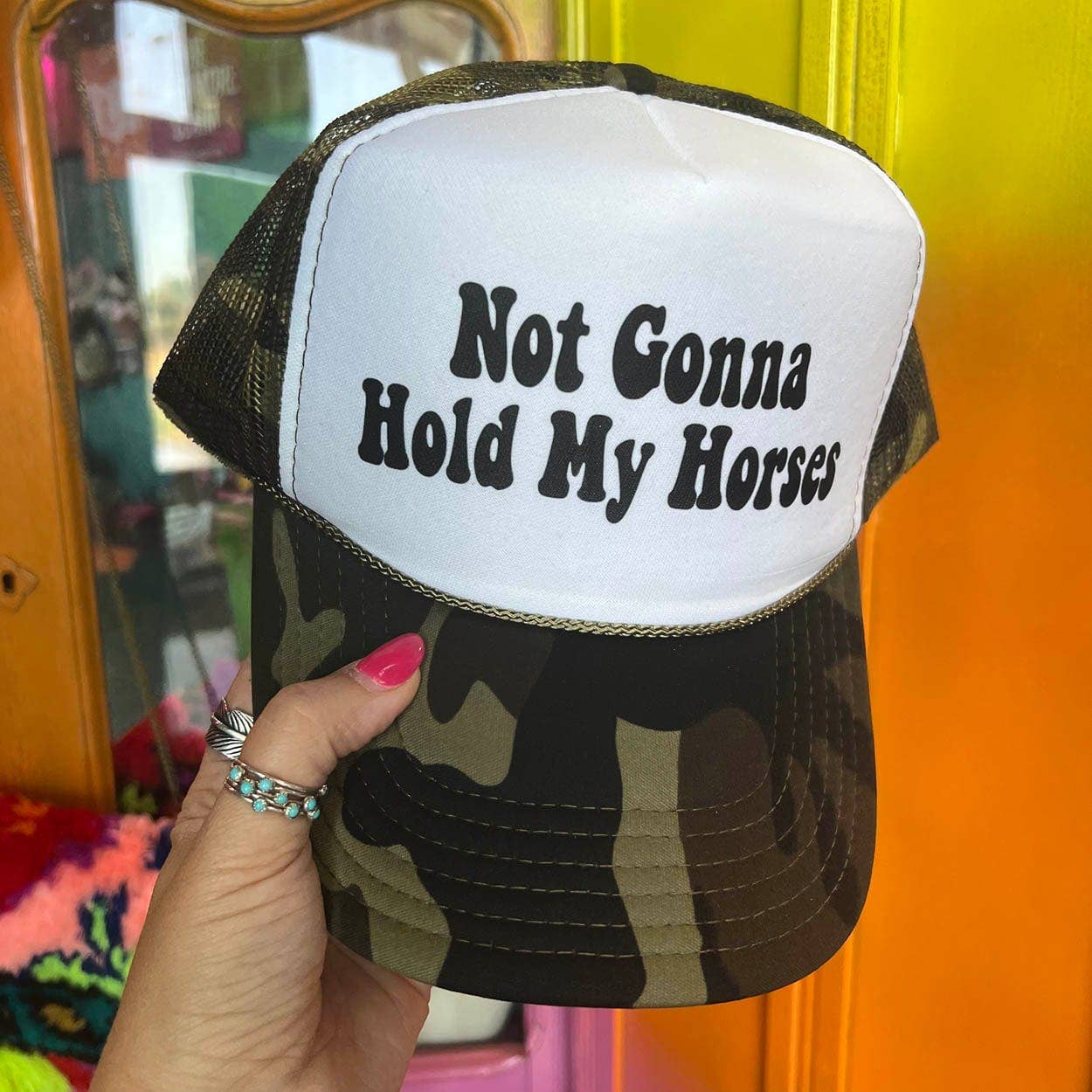 Not Gonna Hold My Horses