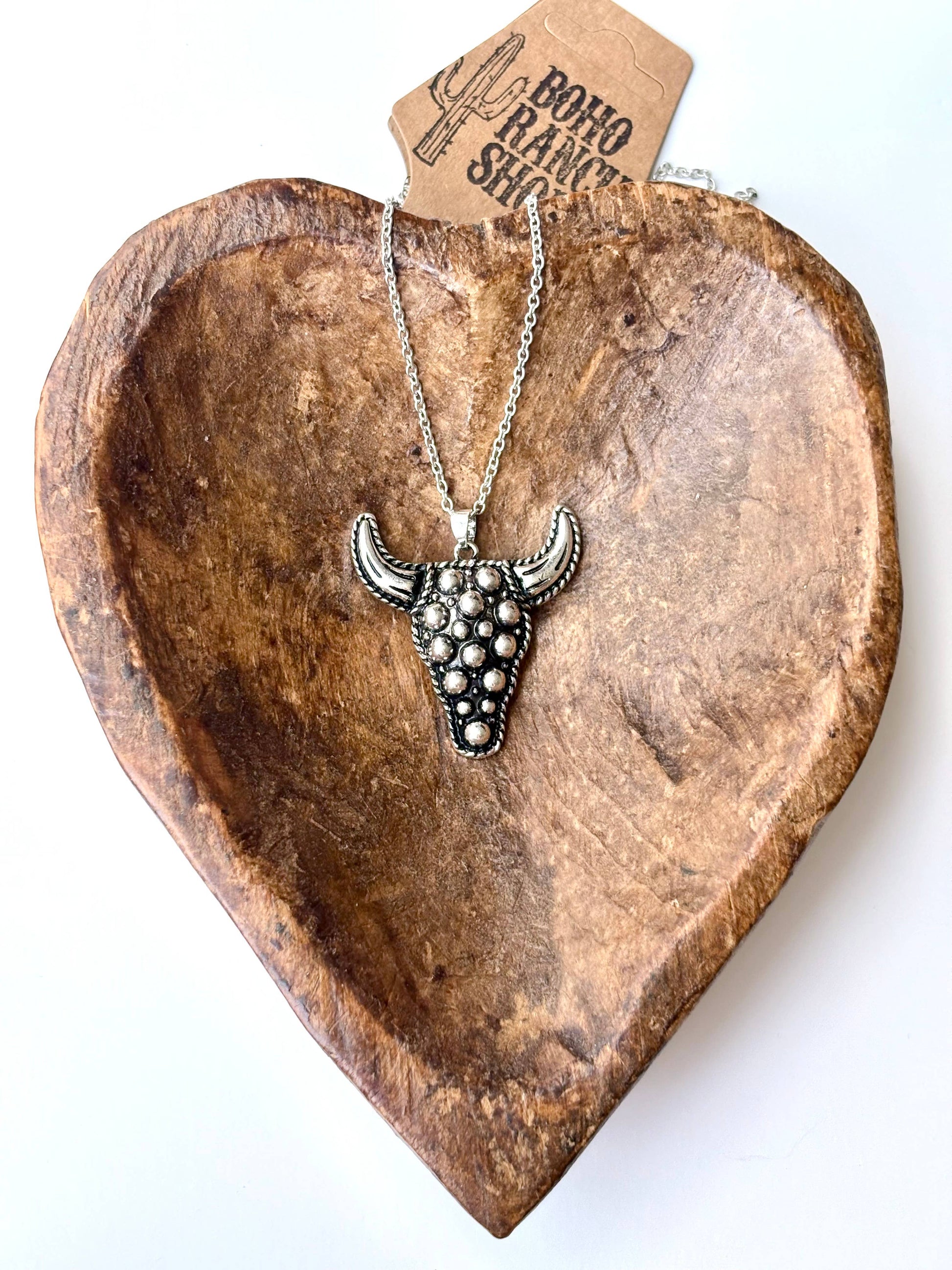 Western Style Raised Stud Pendant Necklace